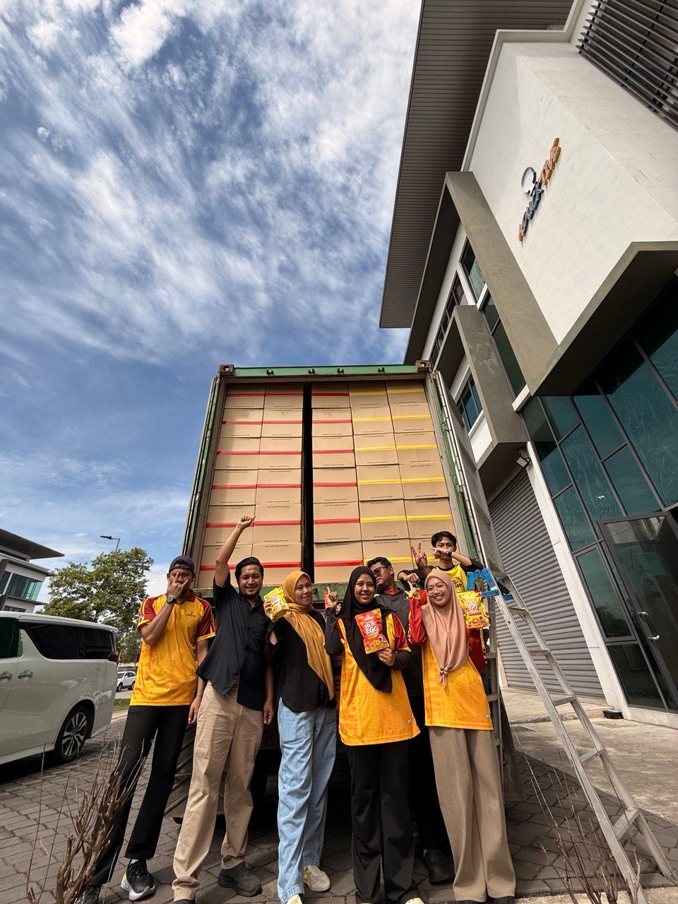 Aducktive Expands Further into the Philippines