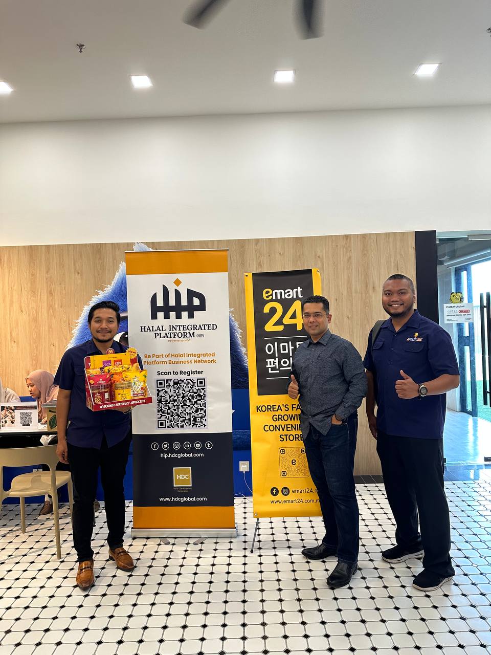 ADUCKTIVE NOW AVAILABLE @ EMART24 MALAYSIA!